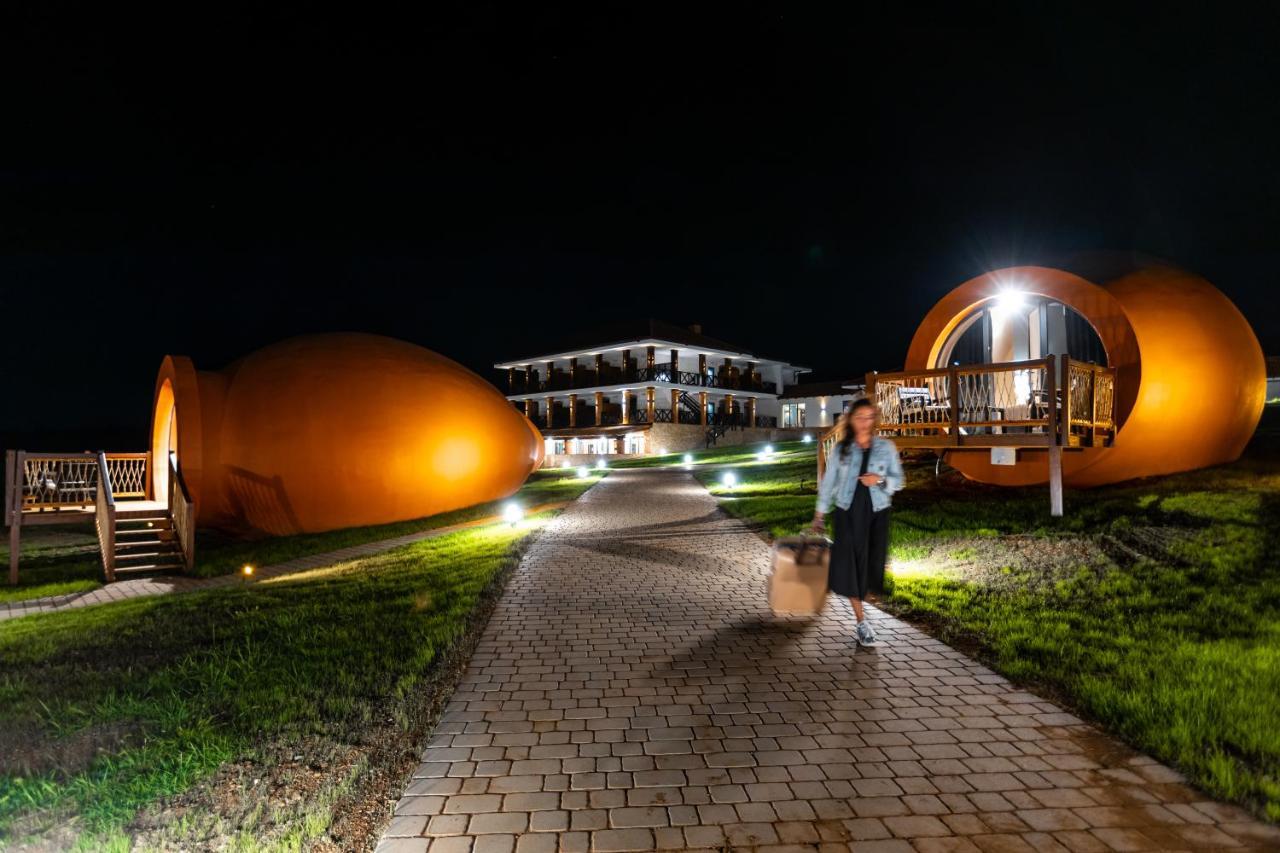 Hotel Qvevrebi Tel Avi Exterior foto