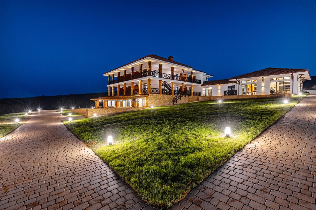 Hotel Qvevrebi Tel Avi Exterior foto