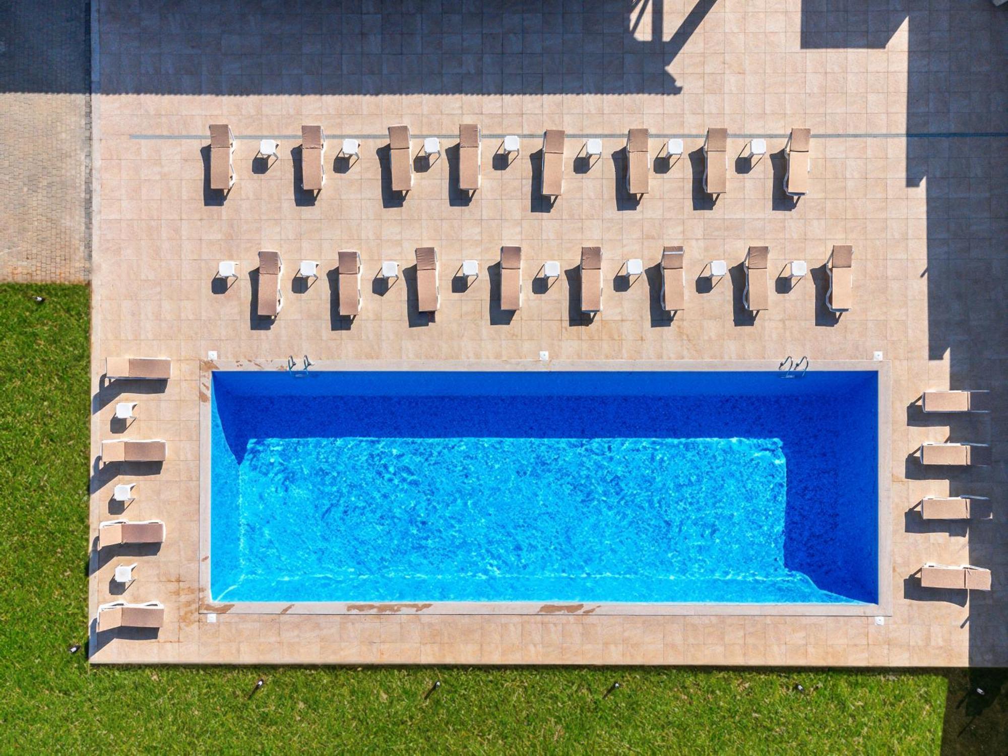 Hotel Qvevrebi Tel Avi Exterior foto